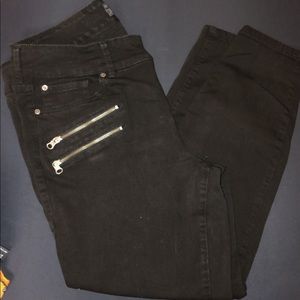 Torrid black high waisted skinny jeans!!